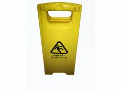 Advarselsskilt med piktogram 'Pas p&Atilde;&yen; - glat gulv' gult