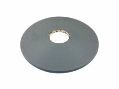 Skumtape dobbeltkl&Atilde;&brvbar;bende hvid 12mmx50m