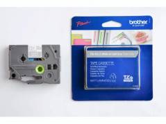Labeltape Brother TZe-MQL35 12mmx8m hvid p&Atilde;&yen; gr&Atilde;&yen;