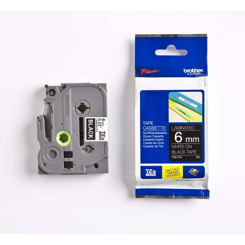 Labeltape Brother TZe-315 6mmx8m hvid p&aring; sort lamineret