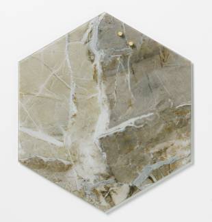 Glass board 42 cm Hexagon. Beige marble
