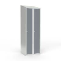 Skoleskab 2x300 Skr&aring;t tag 1 rum i h&oslash;jden Lys gr&aring; laminatd&oslash;r Greb for h&aelig;ngel&aring;s