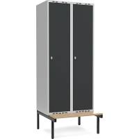 Garderobeskab 2x400mm m/lige tag, antracit d&oslash;r med greb for h&aelig;ngel&aring;s og siddeb&aelig;nk